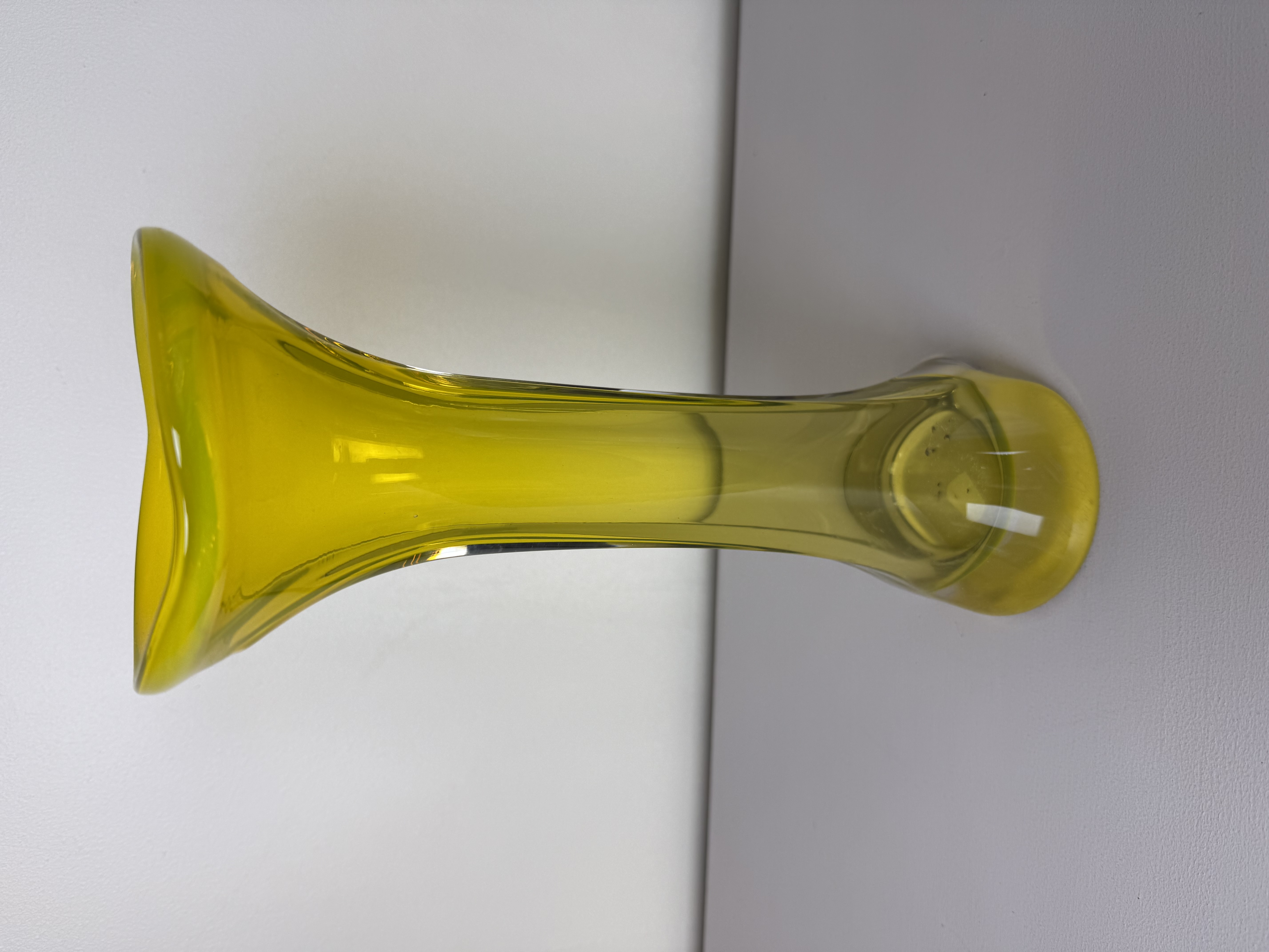 Alternative view of Tarbeklaasi vaas ANTS