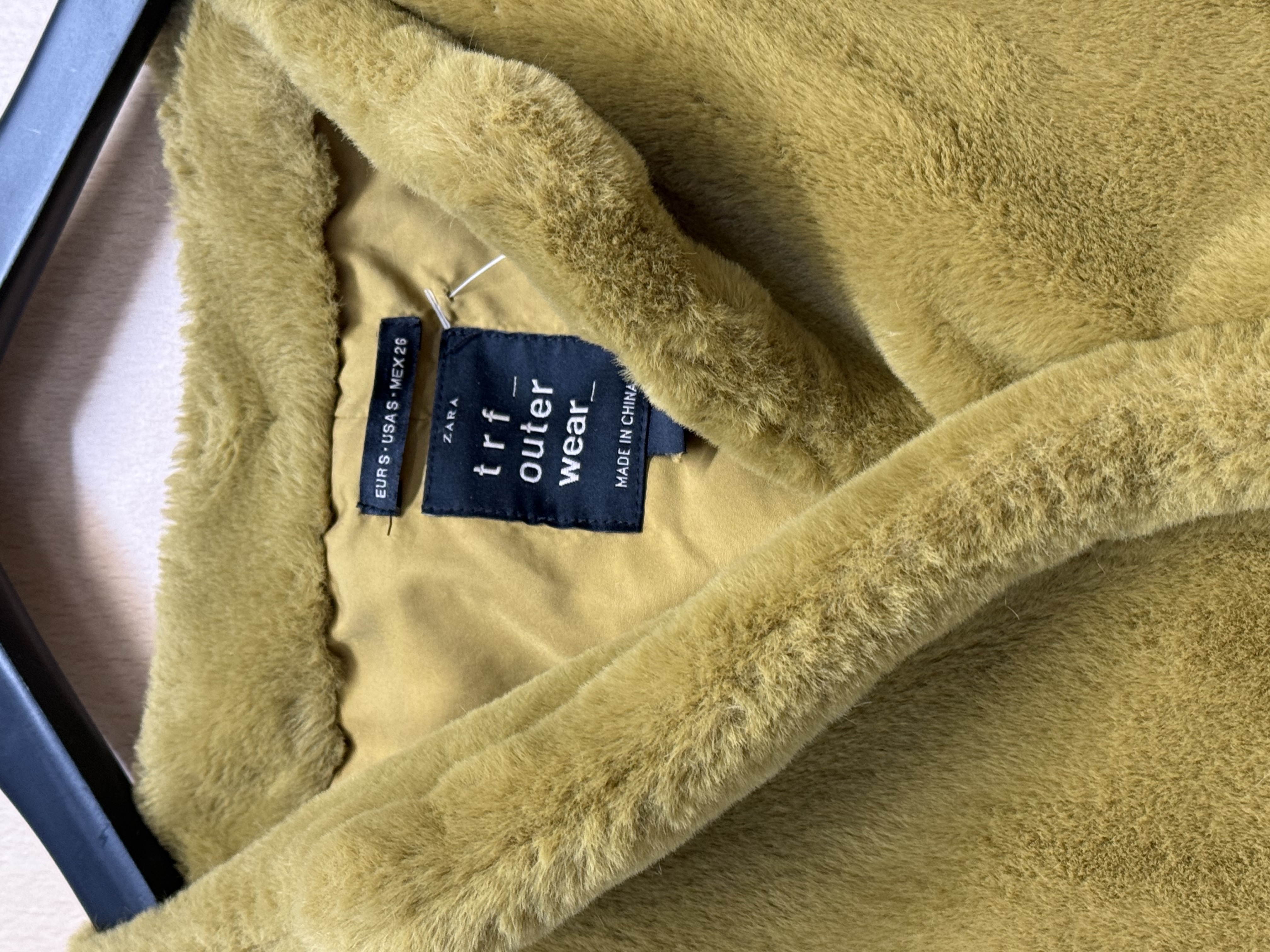 Alternative view of Zara karvane jakk S/M