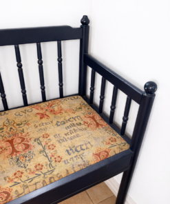 Alternative view of Pink